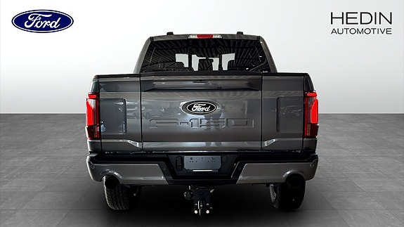Ford F-150 7 of 13