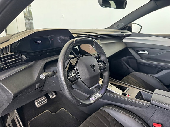 Peugeot 308 SW 4 of 11