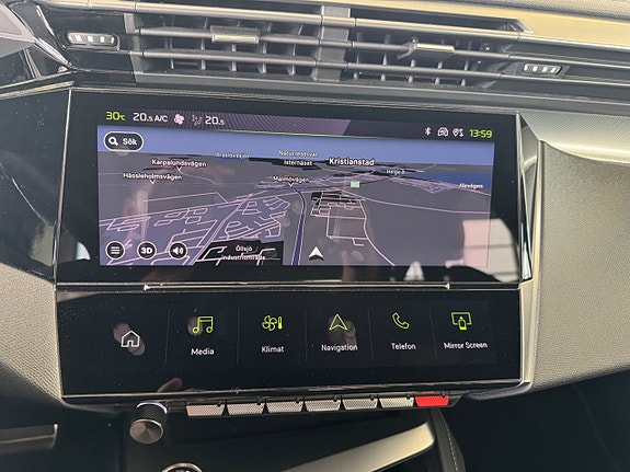 Peugeot 308 SW 10 of 11