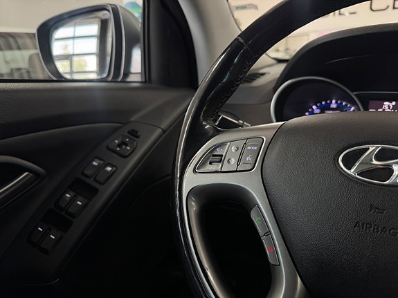 Hyundai ix35 10 of 23