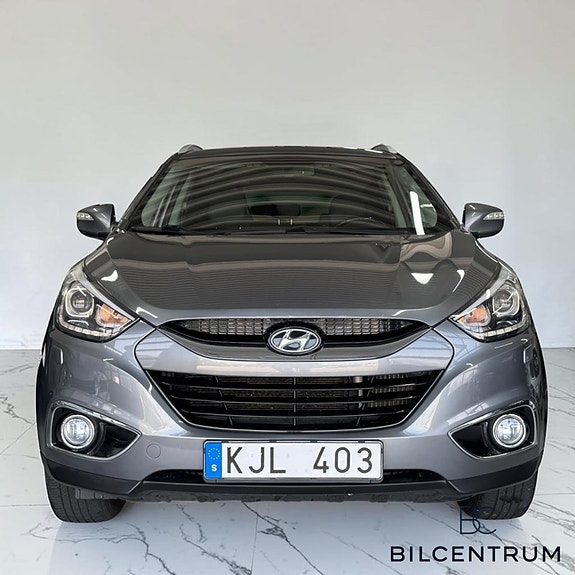 Hyundai ix35 2 of 5
