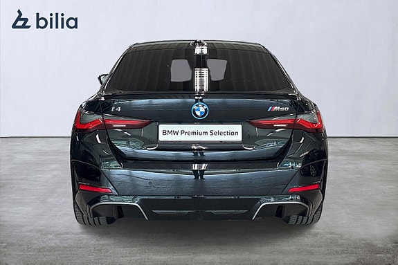 BMW i4 4 of 5