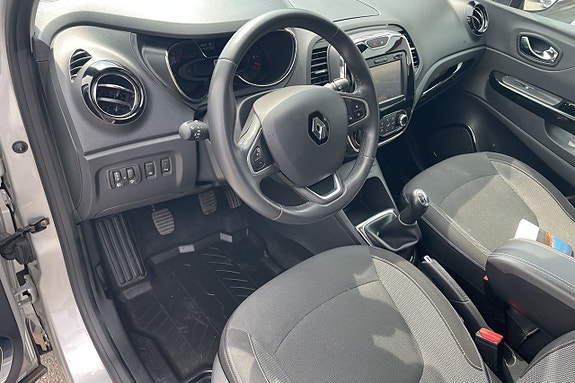 Renault Captur 7 of 16