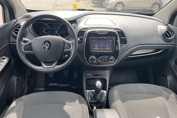 Renault Captur 9 of 16