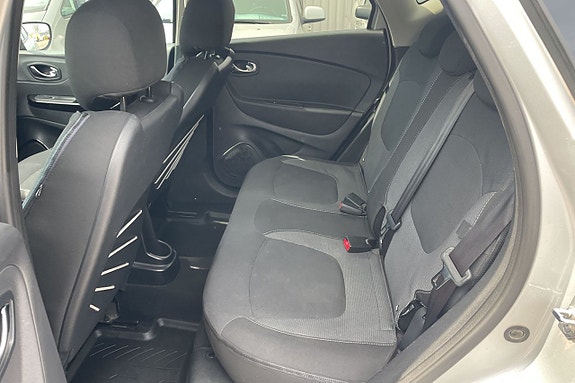 Renault Captur 15 of 16