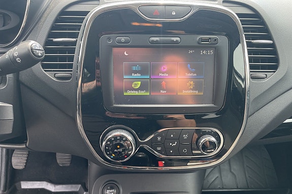 Renault Captur 12 of 16