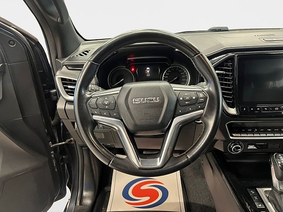 Isuzu D-max 12 of 15