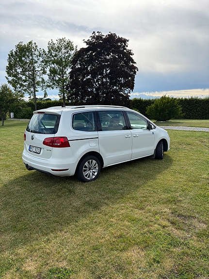 Volkswagen Sharan 4 of 5