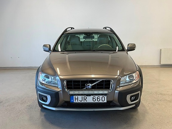 Volvo XC70 3 of 5