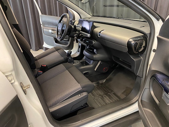 Citroen C4 Cactus 29 of 30