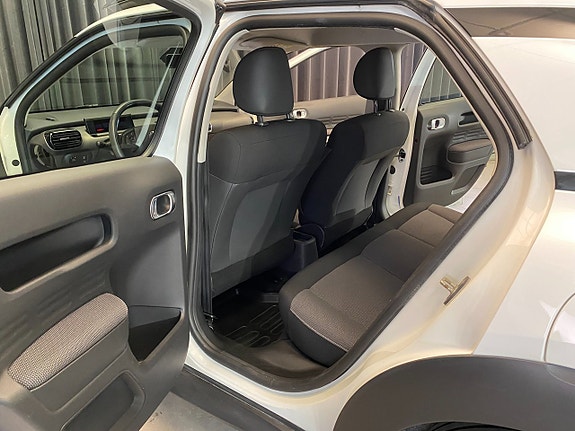 Citroen C4 Cactus 23 of 30