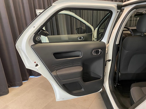 Citroen C4 Cactus 24 of 30