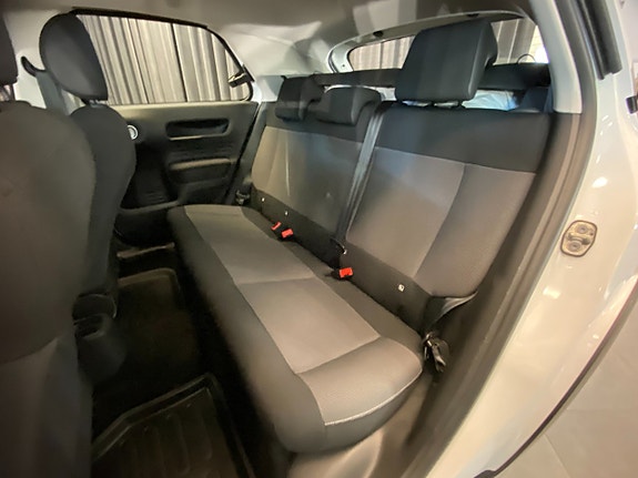 Citroen C4 Cactus 8 of 30