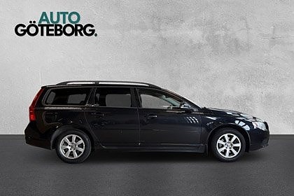 Volvo V70 3 of 17