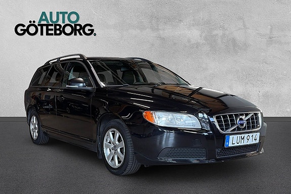 Volvo V70 7 of 17