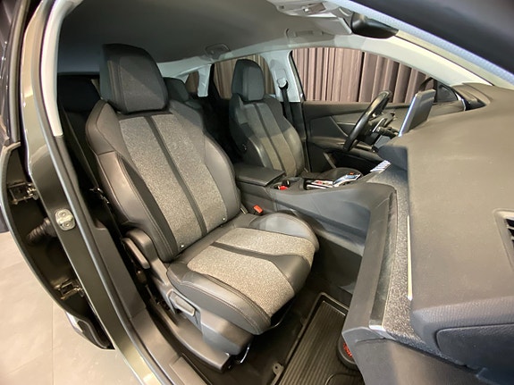 Peugeot 3008 9 of 30