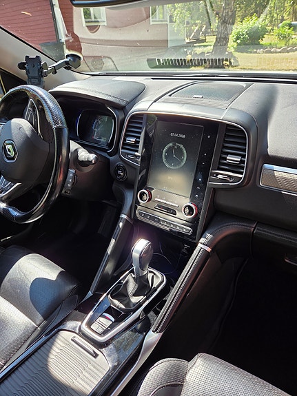 Renault Koleos 6 of 8