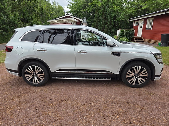 Renault Koleos 3 of 8