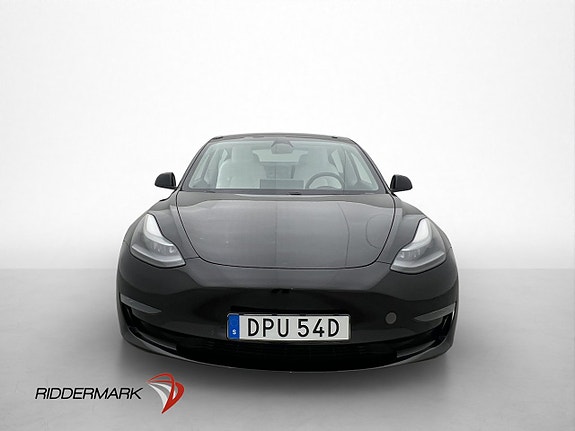 Tesla Model 3 3 of 5