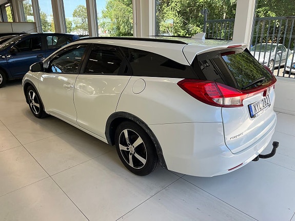 Honda Civic 3 of 5