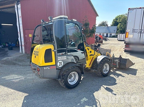 Minilastare Wacker Neuson WL25 - 2 Redskap 5 of 5