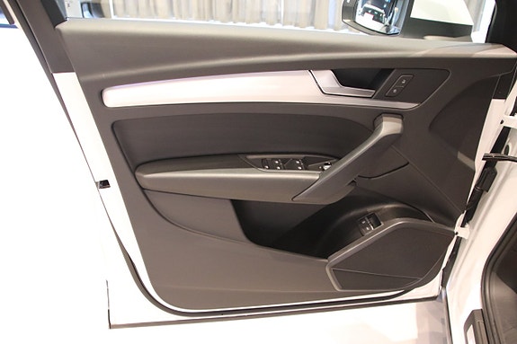 Audi Q5 11 of 25