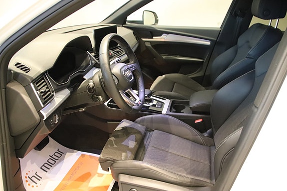 Audi Q5 12 of 25