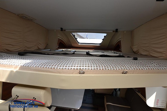 Adria Matrix M 670 SLT 9 of 22
