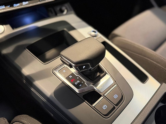 Audi Q5 21 of 30