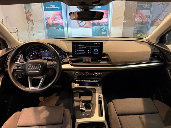 Audi Q5 10 of 30
