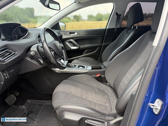 Peugeot 308 SW 5 of 5