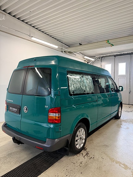 Volkswagen Caravelle 2.0 | "California" | Solceller | Dragkrok| Backkamera 3 of 16
