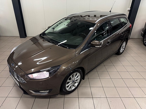 Ford Focus 2 of 5