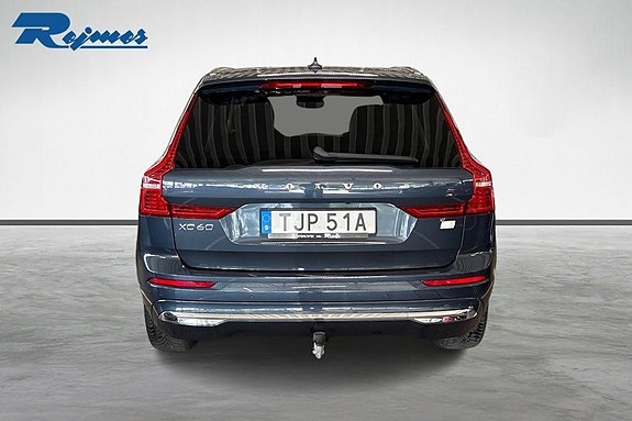 Volvo XC60 20 of 23