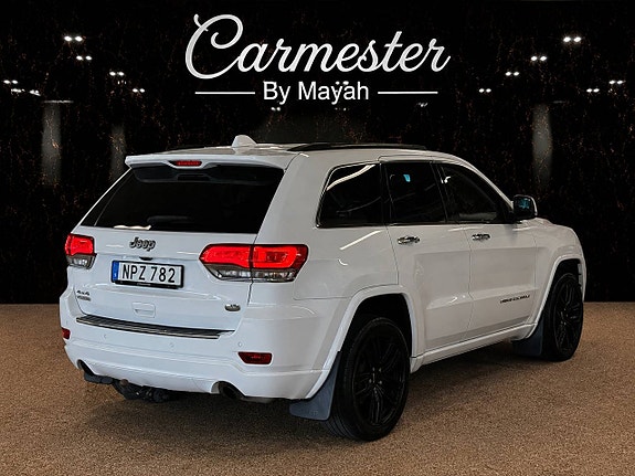Jeep Grand Cherokee 4 of 5