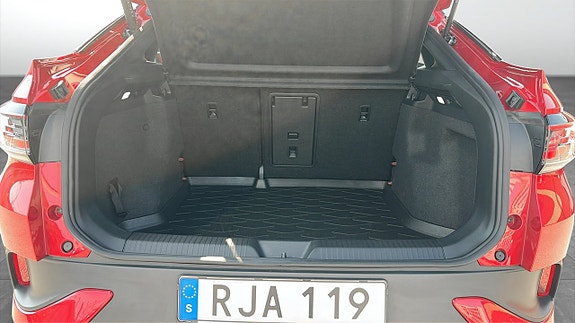 Volkswagen ID.5 GTX 12 of 18