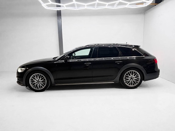 Audi A6 2 of 10