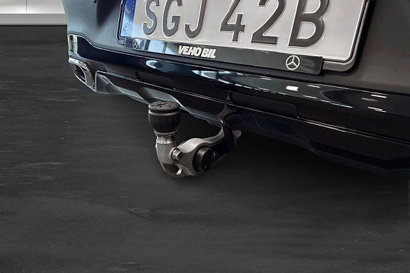 Mercedes-Benz GLC300 e 27 of 27