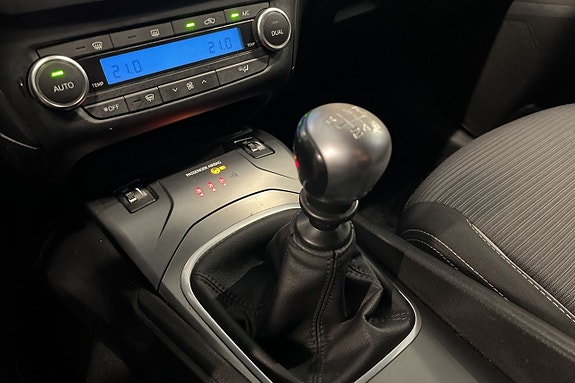 Toyota Avensis 20 of 21