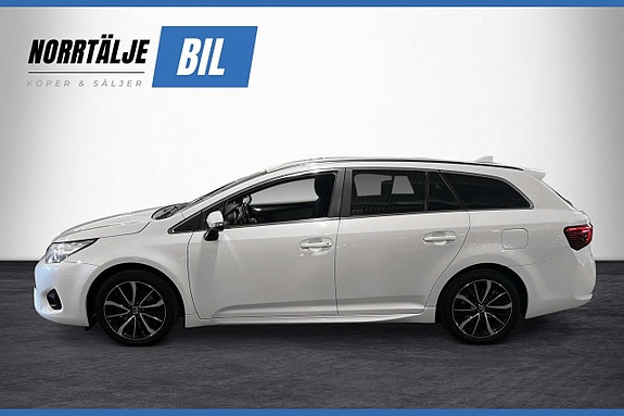 Toyota Avensis 5 of 21