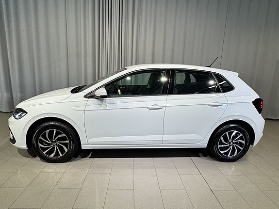 Volkswagen Polo 3 of 5