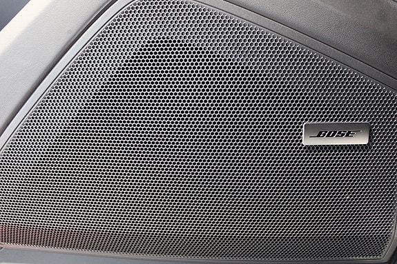 Porsche Cayenne S 16 of 23
