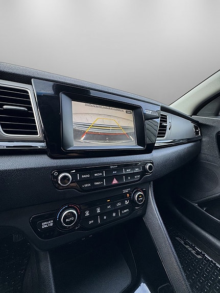 Kia Niro 15 of 24