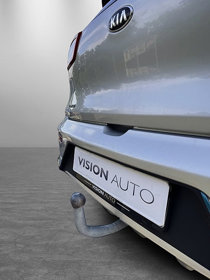 Kia Niro 9 of 24