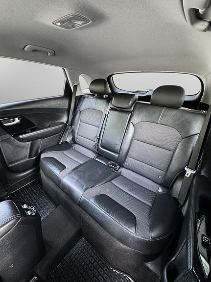 Kia Niro 21 of 24