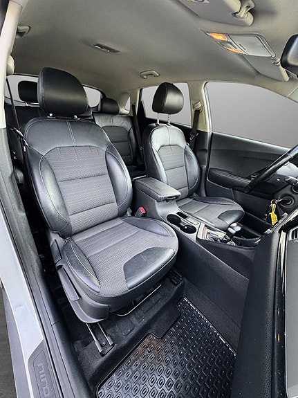 Kia Niro 19 of 24