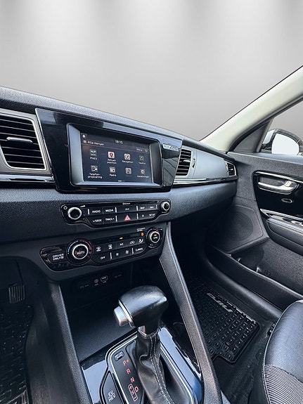 Kia Niro 17 of 24