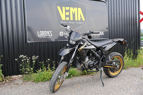 Rieju MRT 50 4 of 8