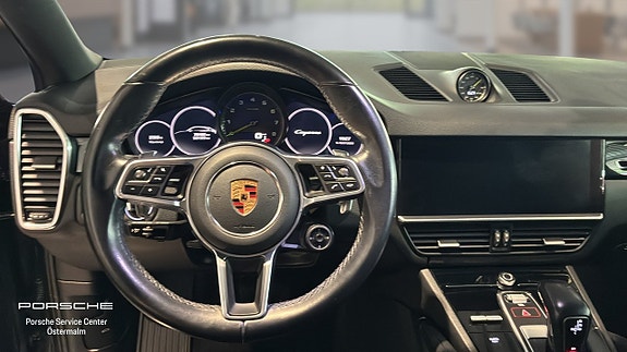 Porsche Cayenne 11 of 11