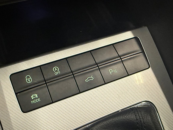 Skoda Octavia 10 of 16